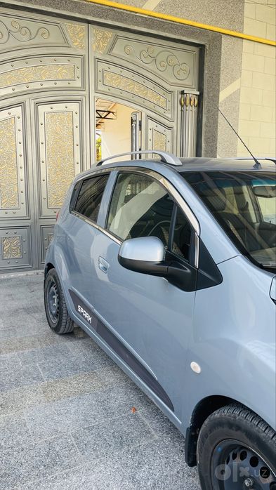 Спарк 2017 автомат
