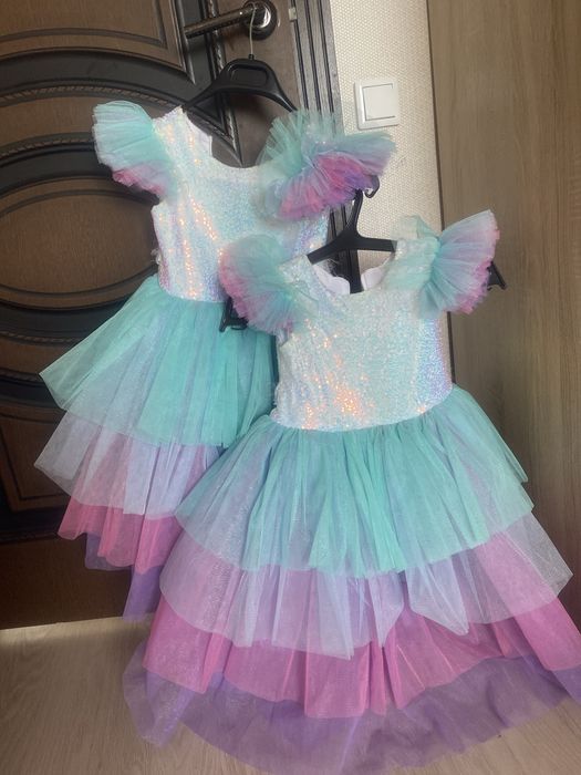 Продам детский платье