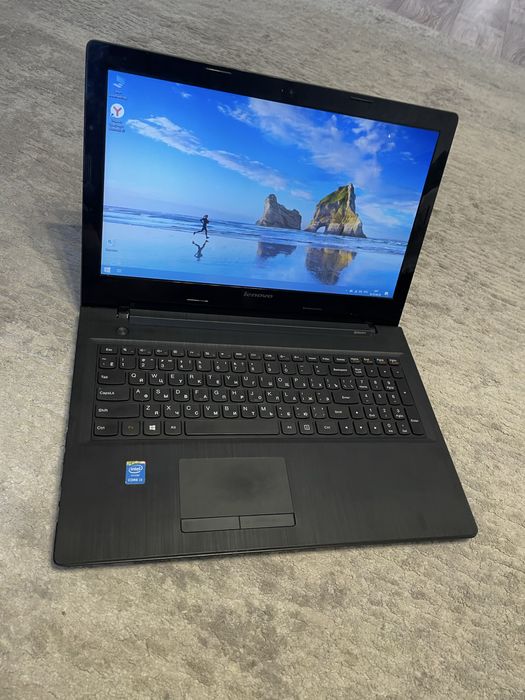 Ноутбук Lenovo в отличном состоянии