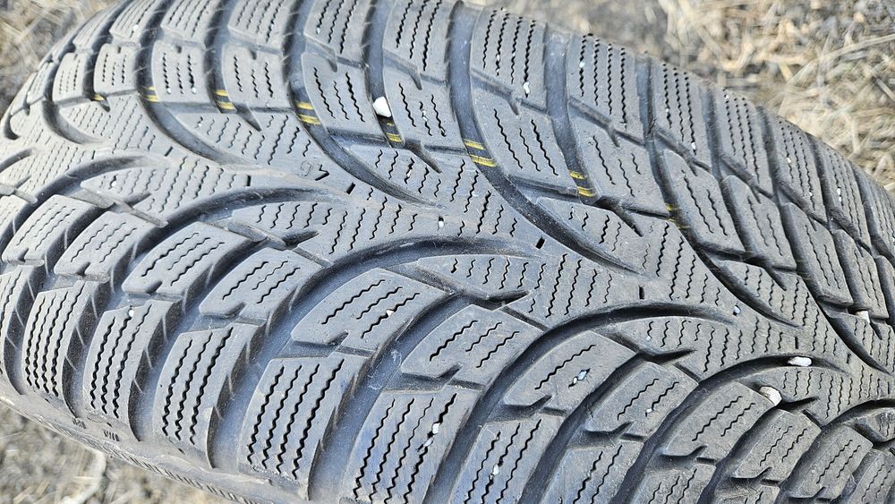 2бр гуми 175 65 14 нокиан