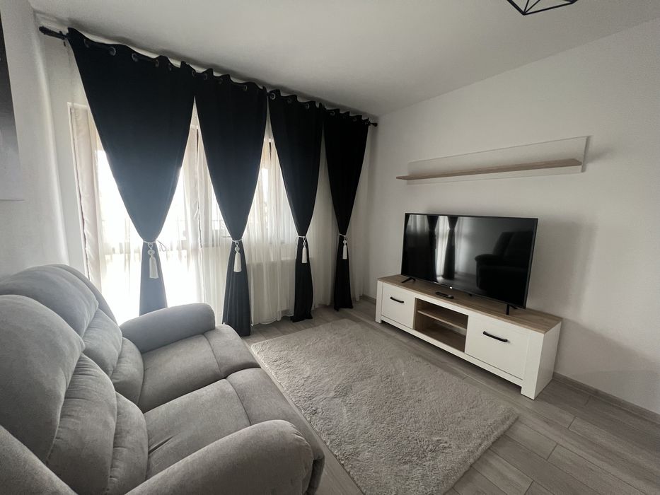 Închiriez apartament 1 cameră/garsonieră Sânpetru Residence