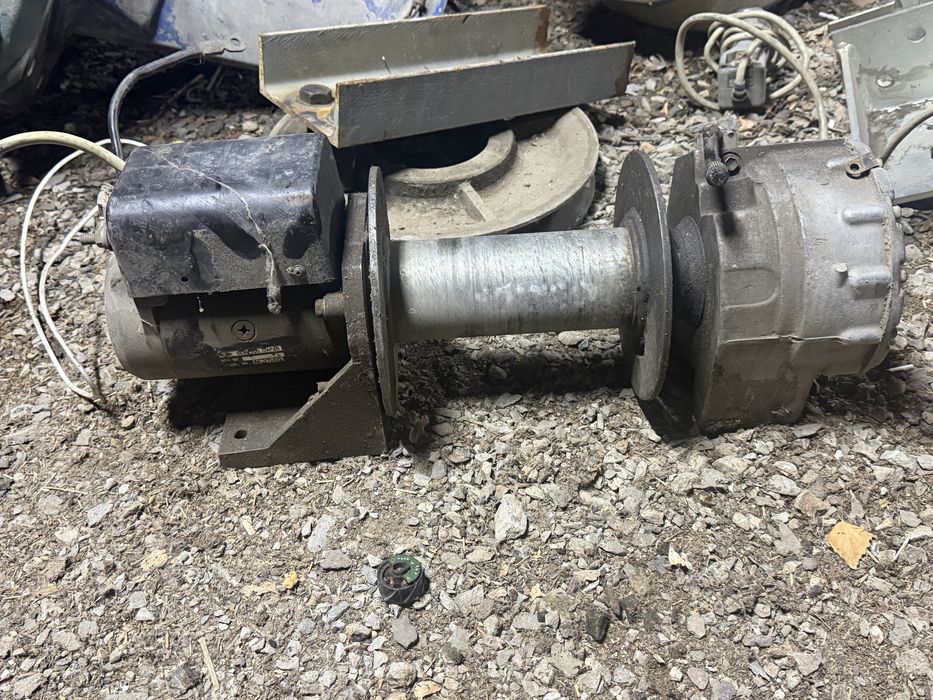 Лебёдка на Land Cruiser