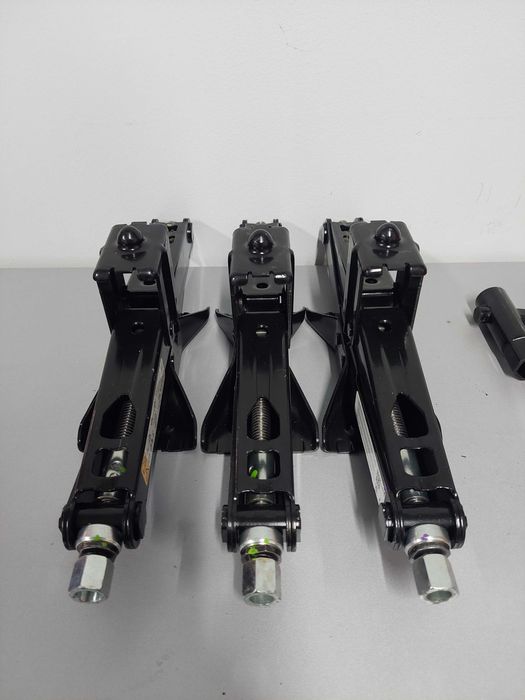 Cric AUTO + Cheie OEM Renault Trafic 3 Opel VIVARO Nissan Primstar NOU