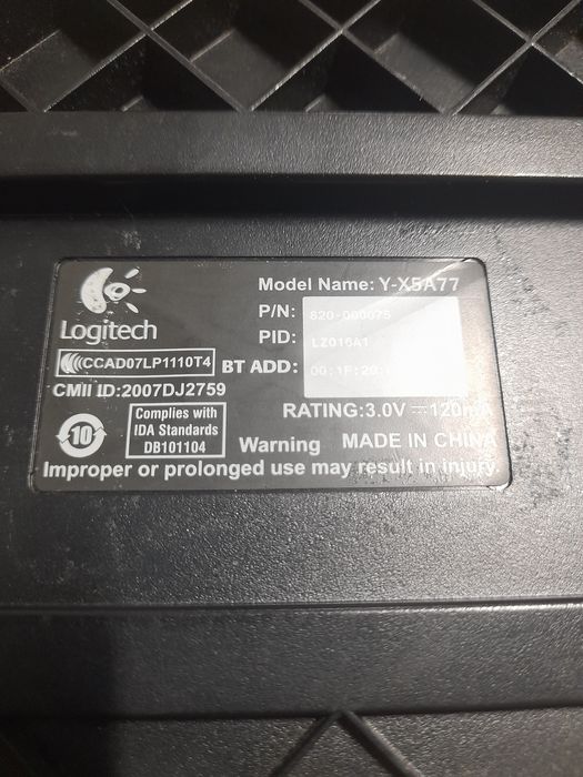 Tastatura logitec cu bluetooth