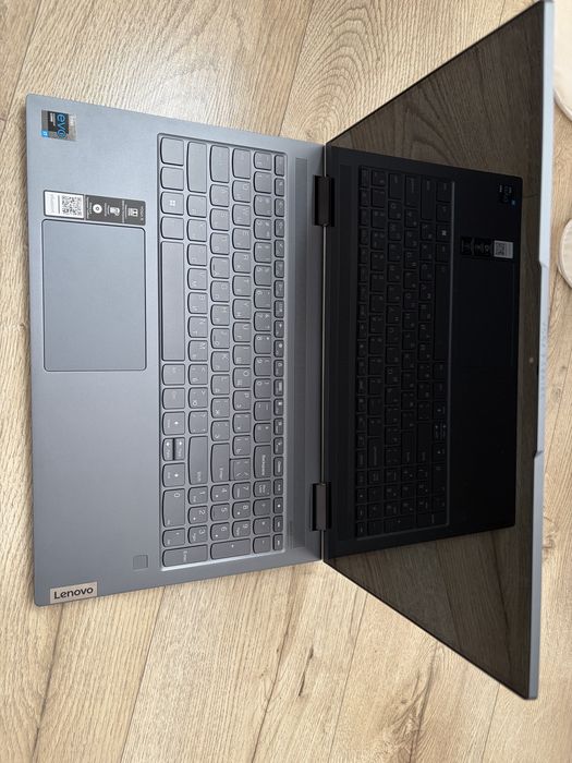Ноутбук Lenovo Yoga 7