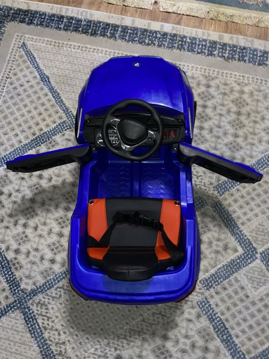 Детская электромобиль