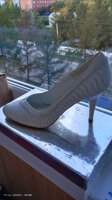 Женская обувь дешево