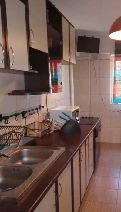 Дава се под наем Двустаен апартамент в Пловдив, Център - 43 кв.м за 183.6 € - Снимка #1