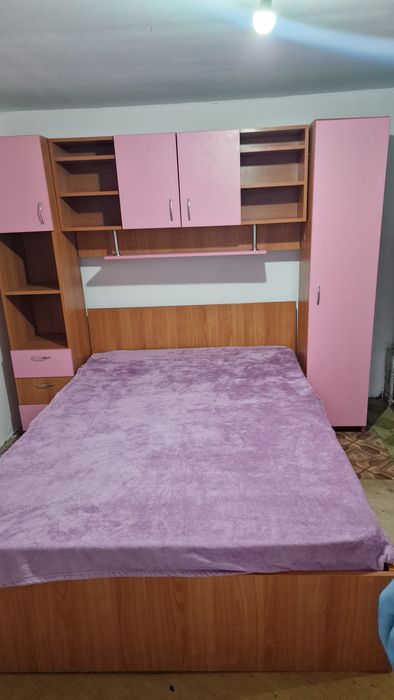 Vand mobilier dormitor