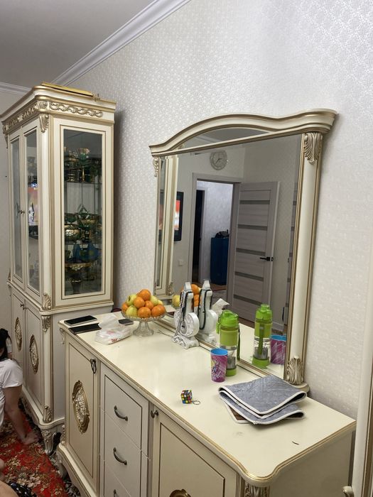 Сервант для гостинной