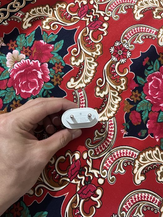 Адаптер от айфона оригинал