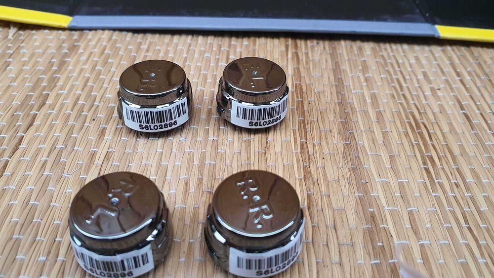 Kit 4 senzori masurare presiune aer roti cu display de la Steel Mate