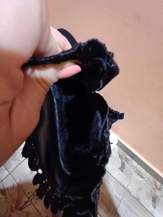 Дамски черни боти 37