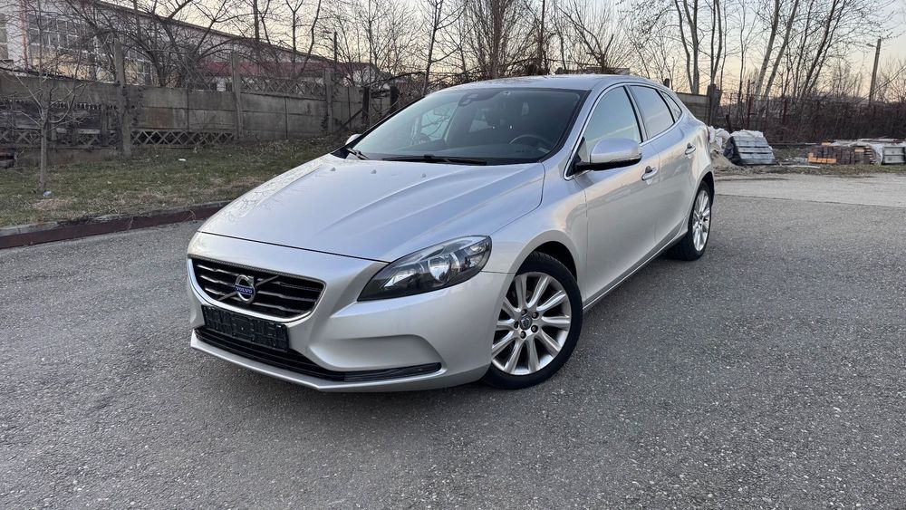 Volvo V40 Navi / camera / 1.6 euro5
