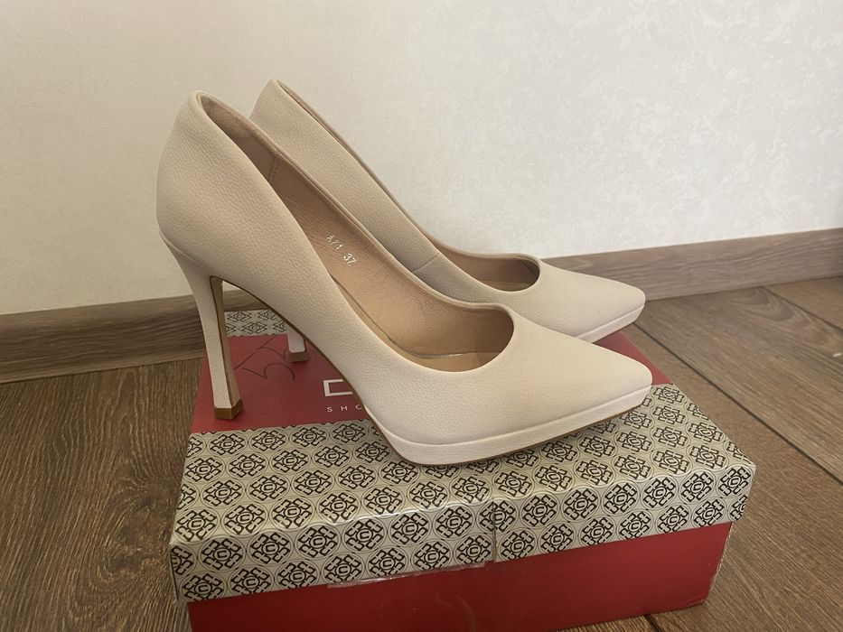 Продам туфли хорошего качества