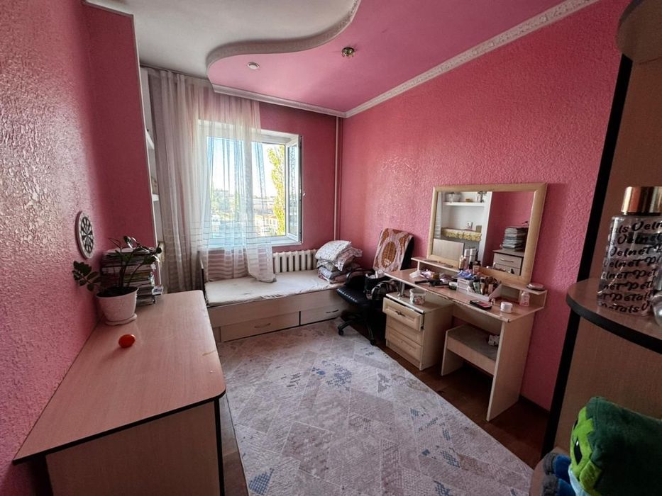 Продаётся 4х ком.кв.в 7мкр,дом 52