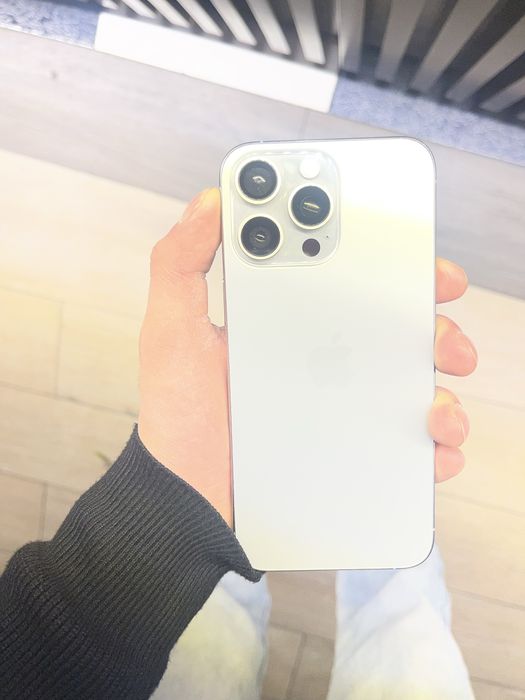 Продается iphone 15 pro max