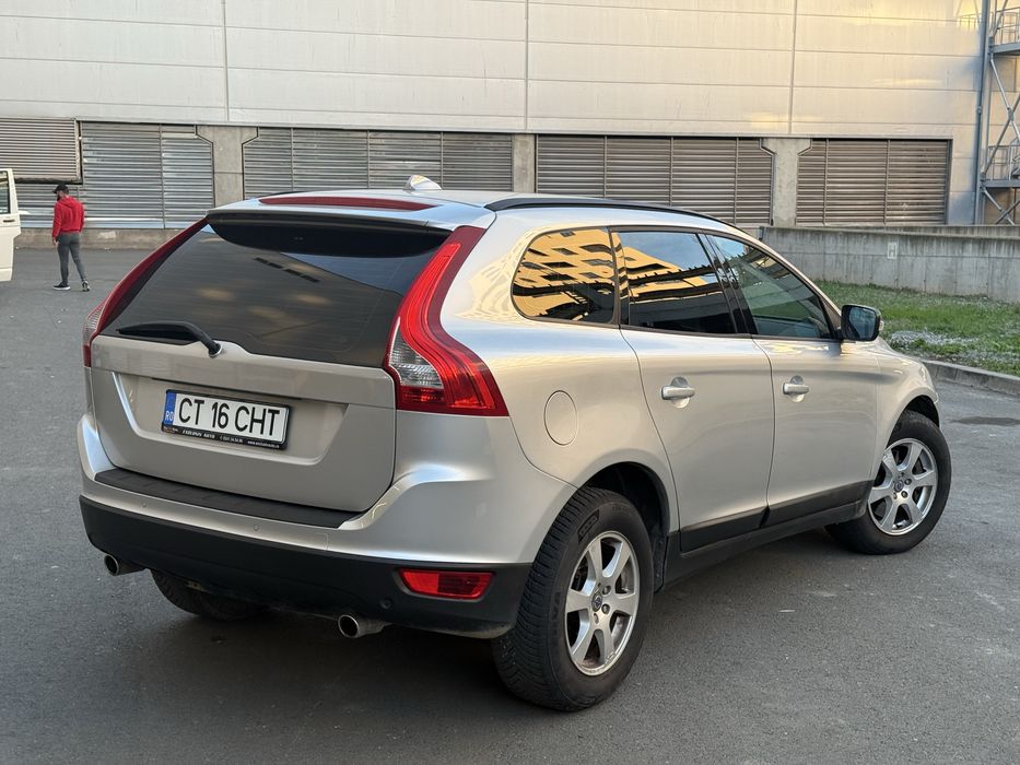 Volvo Xc60•2013•2.4Diesel•Xenon•Rate direct la parc•FinantareVariante
