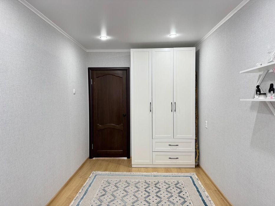 Свежий ремонт!!! 2 комн 8 школа