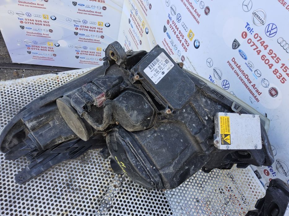 Far xenon Opel Astra H faruri stânga dreapta xenon cu module complete