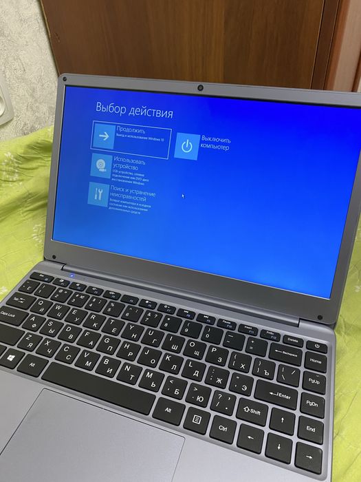 Продам Ноутбук Intel