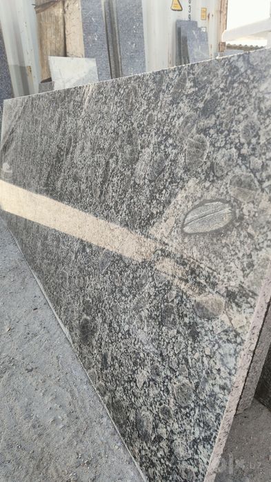 Қўшработ Зармитан гранит тошлари