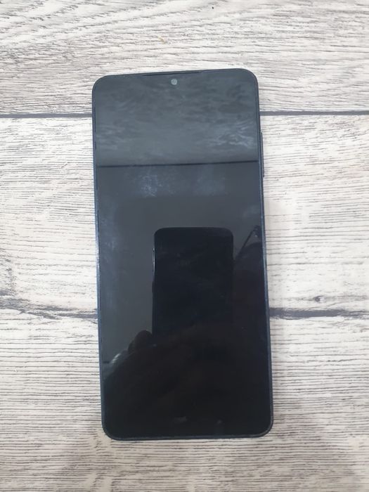 Тез арада сатылады Samsung A06