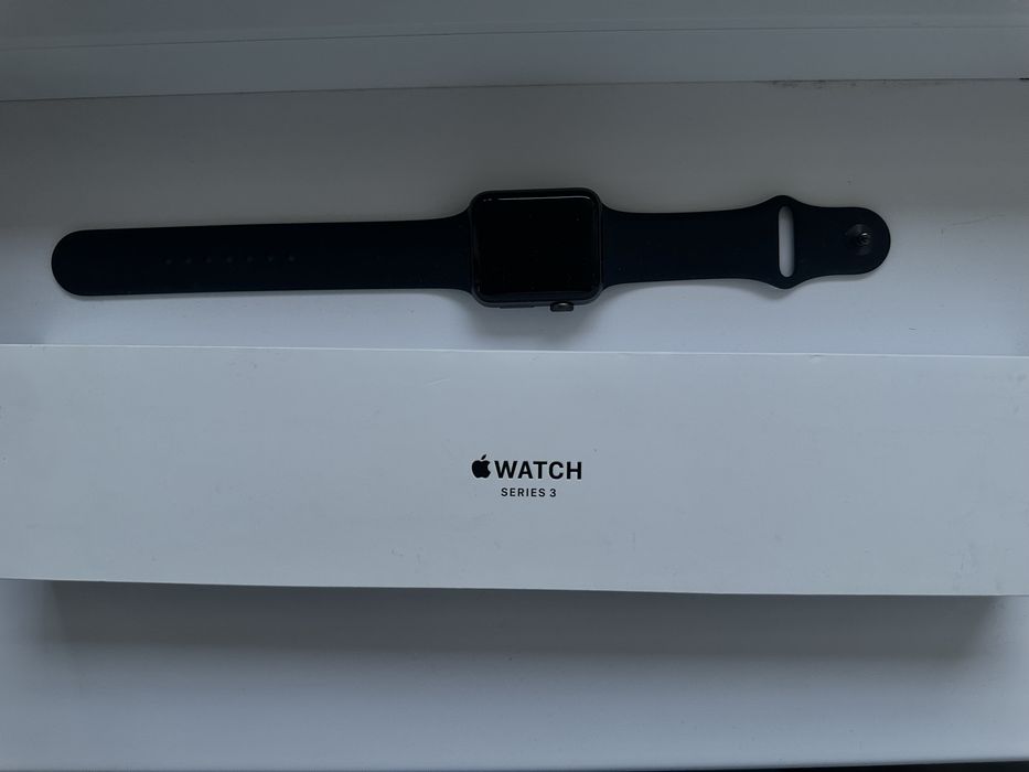 Продам apple watch 3 series