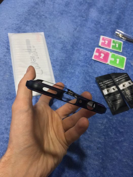 Продам Чехол на OPPO Reno 2