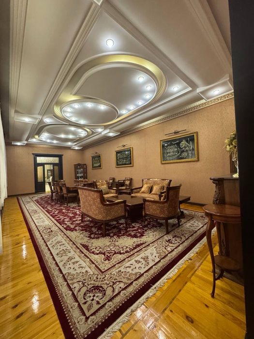 Назарбек Пушкин  8-мактабдан чапка  (Зангиота тумани)  8 сотих 7 хона