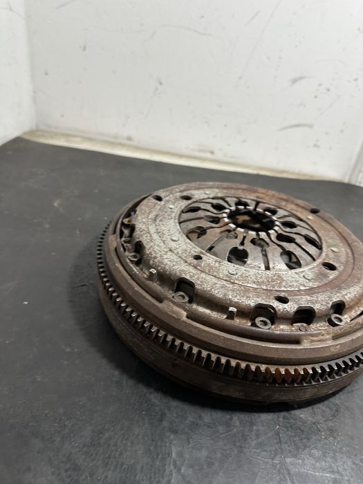 Kit ambreiaj Volkswagen Vw T4 2.5 TDI ACV Volanta disc ambreiaj AJT T4