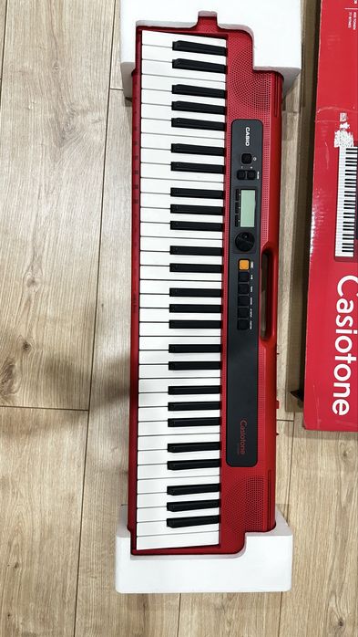 синтезатор Casiotone
