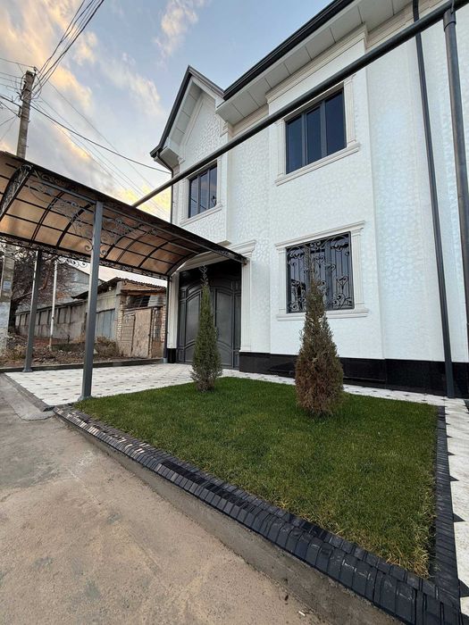 Юнусабад Гулистон. 2 сотик 5 хона. Сотувда. Канализация бор