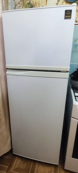 Холодильник Samsung