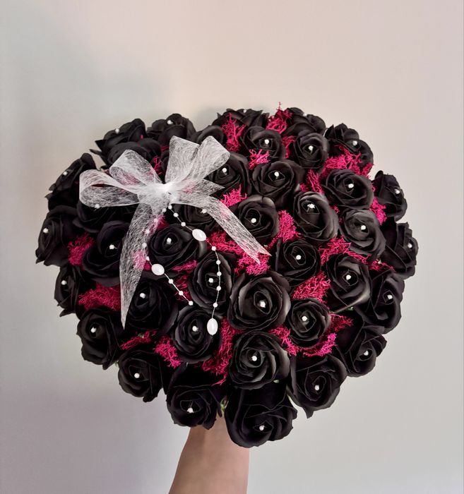 Aranjament din flori de sapun