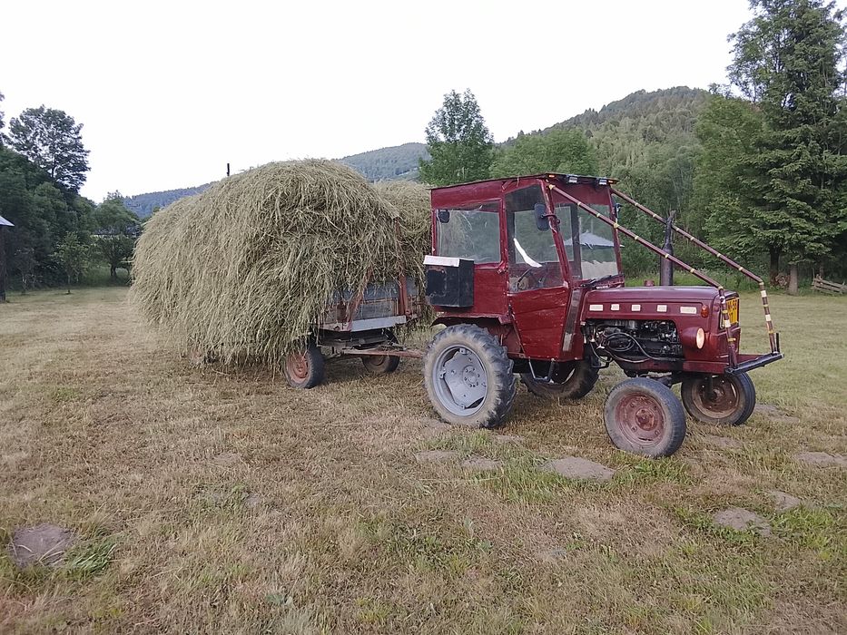 Tractor Fiat 215