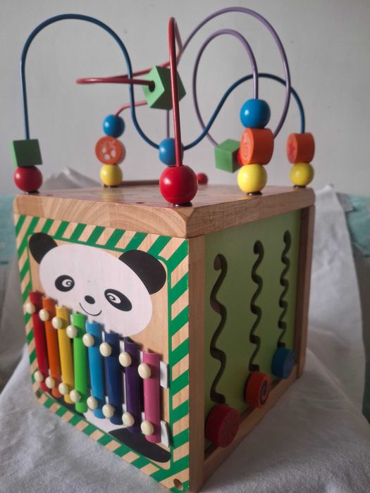 Cub educativ montesori urgent