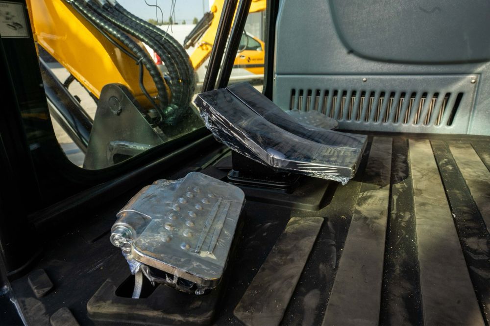 Мини - эксковатор аренда