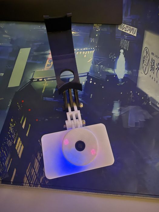 Трекер лица для VR / VRChat facetracking