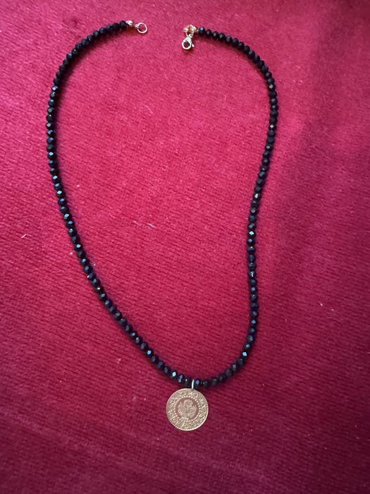 Златна гривна,колие