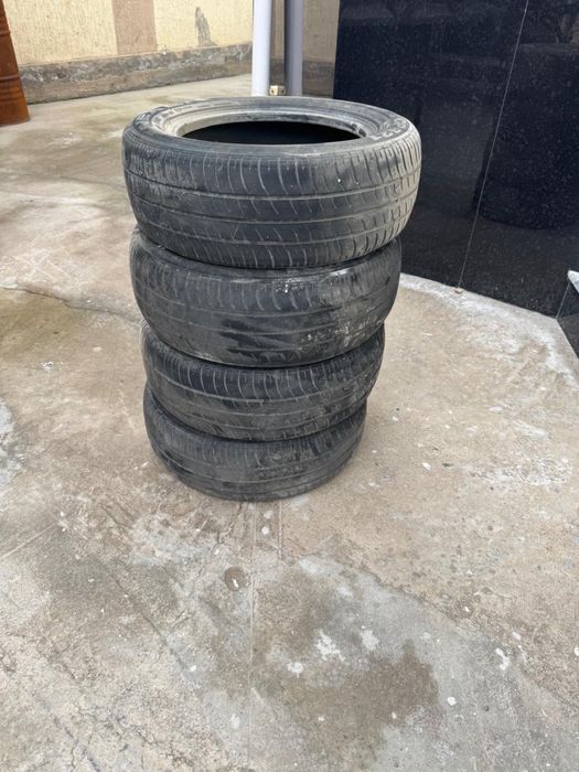 Зимные шины 195/55R15
