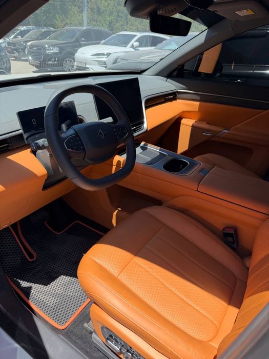 Dongfeng008 белый