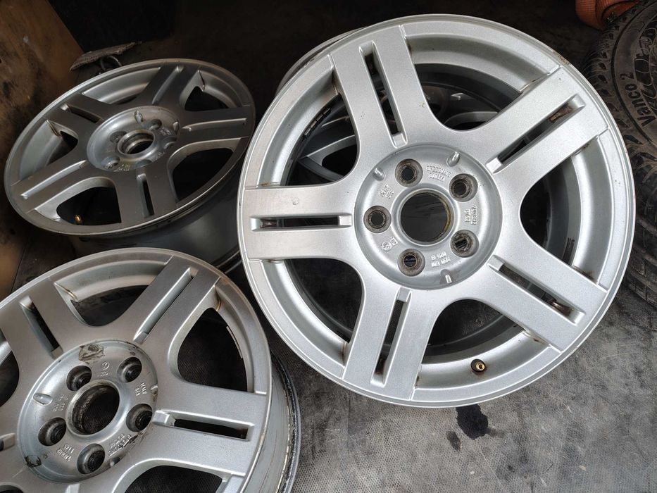4бр.Алуминиеви ДЖАНТИ 16ки 5x112 7jx16 et45 за VW