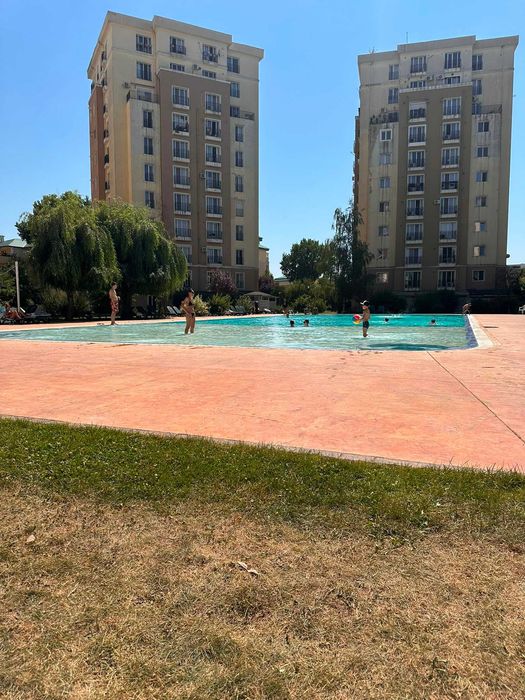 Studio de închiriat în Cosmopolis – proprietar, loc de parcare inclus