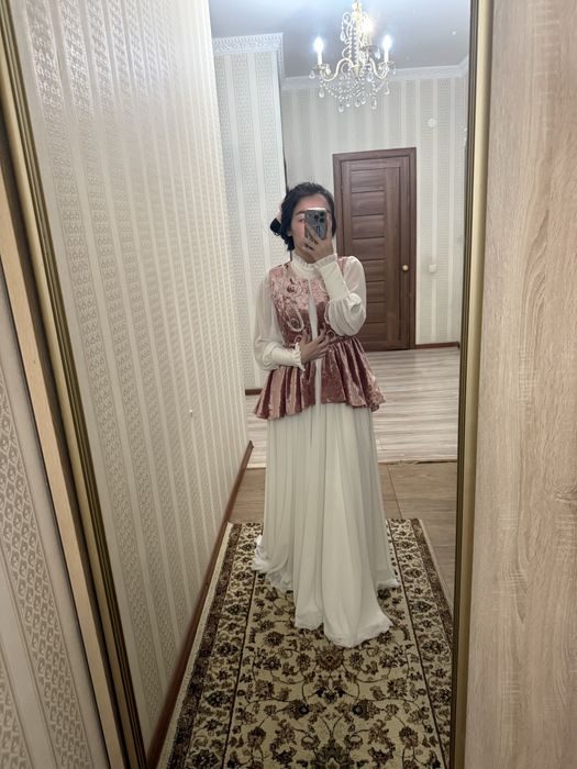 Платье в национальном стиле