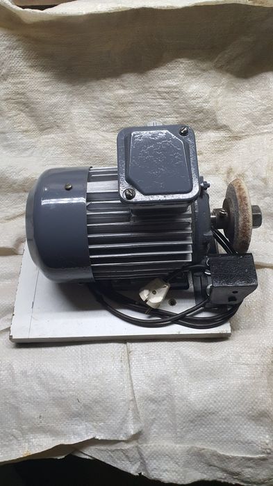 Наждак  точило СССр