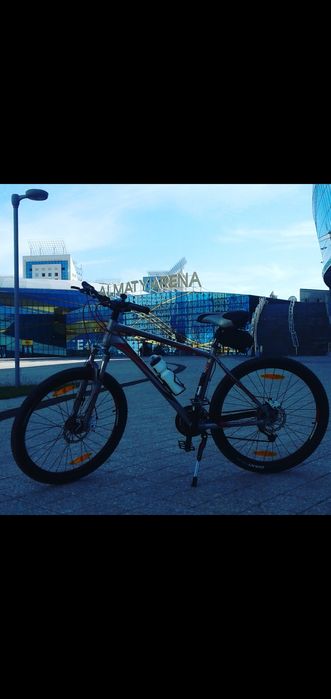 Продам велосипед GIANT Revel