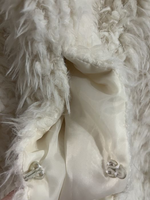 Бяло палто Amisu и Zara