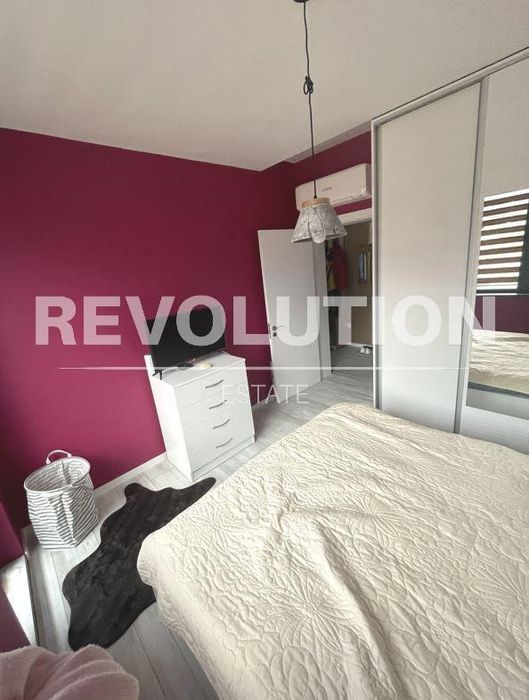 Дава се под наем Двустаен апартамент в к.к. Св.Св. Константин и Елена - 48 кв.м за 490 € - Снимка #4