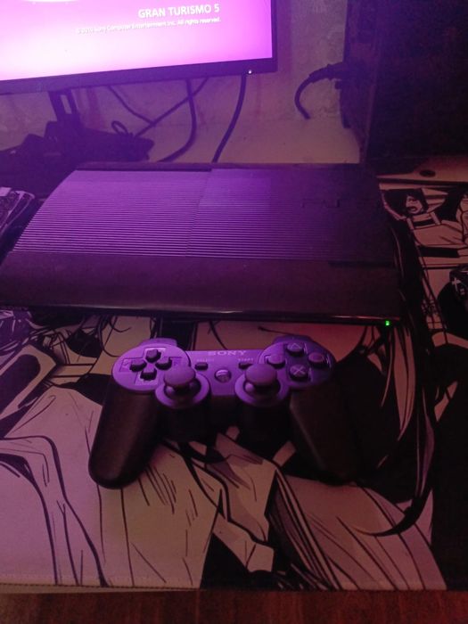 Продам ps3 super slim
